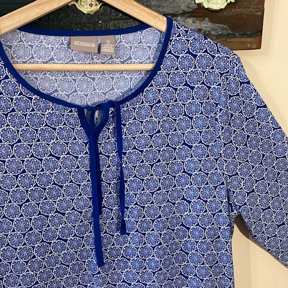 Chico’s Blue Blouse Top Size 2 Large - Picture 7 of 16